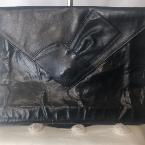 ATTANASIO black leather Vintage handbag. - Picture 2 of 10